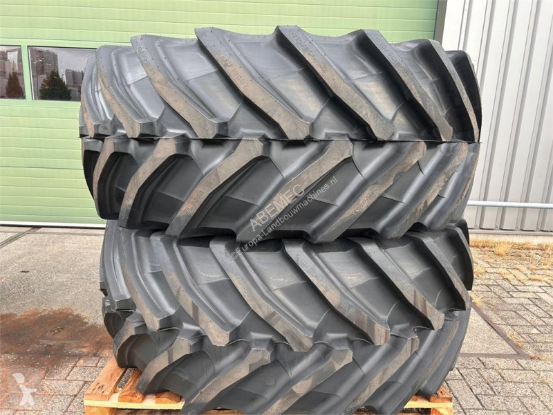 Trelleborg VF 710/60R42 + 600/60R30 farming...
