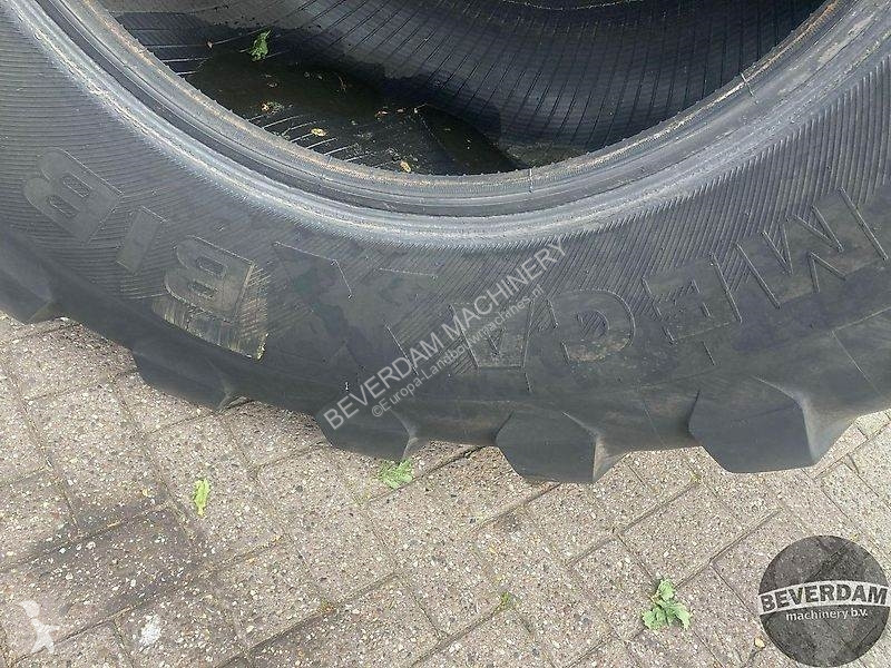 Pièces détachées Michelin MEGA BIB 1050/50R32