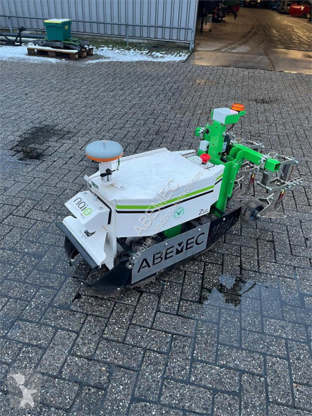 Piese de schimb pt. agricultură  Naio OZ Robot