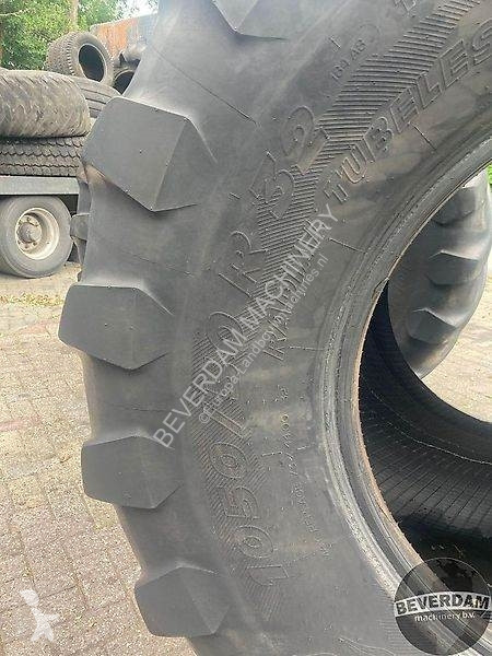 Pièces détachées Michelin MEGA BIB 1050/50R32