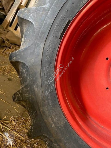 Piese dezmembrări Goodyear TD8 18.4R38 op velg