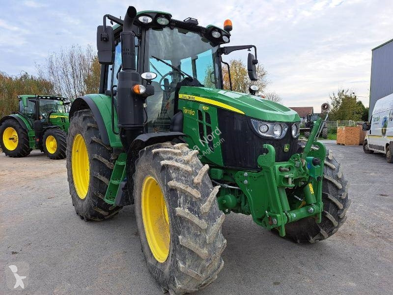 Tractor John Deere 6090M