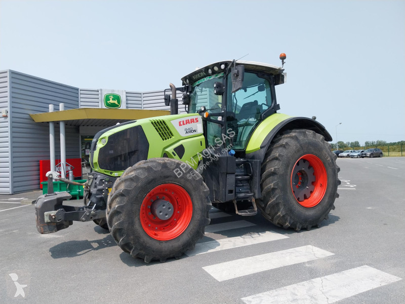 Tracteur agricole Claas