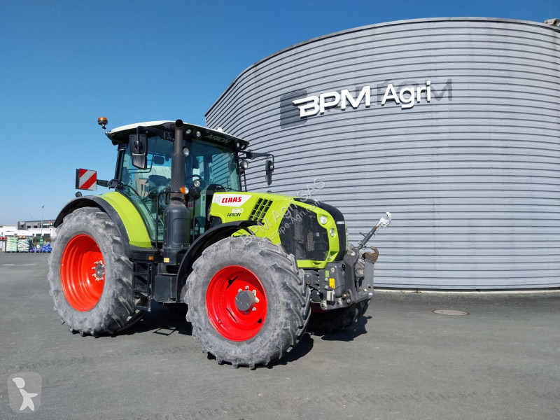Tracteur agricole Claas