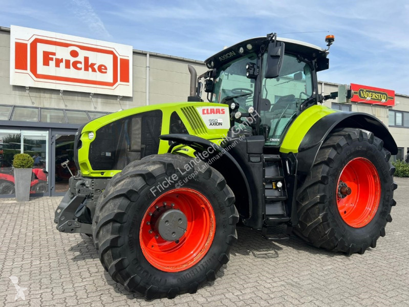 Tracteur agricole Claas Axion 950 CMatic