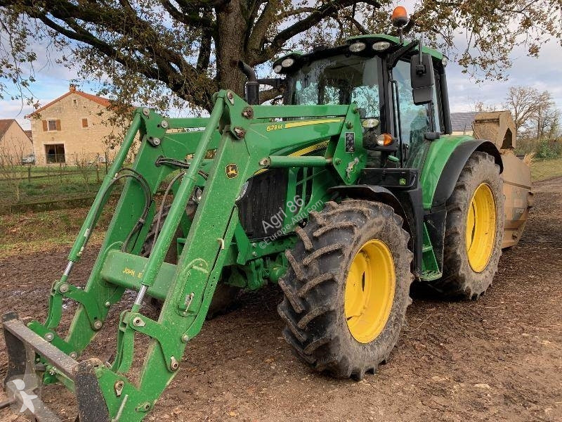 Tractor John Deere 6120M