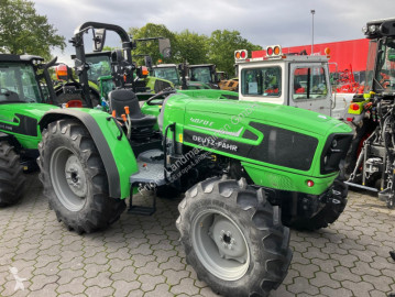 Lantbrukstraktor Deutz-Fahr