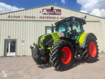 Tractor Claas