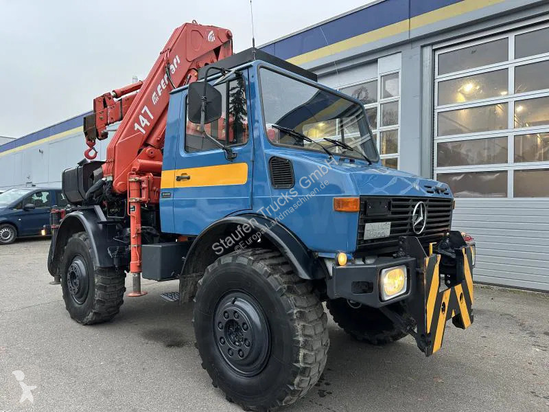 Camion Unimog U (425) Ferrari Kran 147.2A*Jib*...
