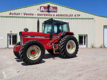 Tractor Case IH 1255