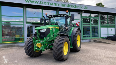 John Deere6R