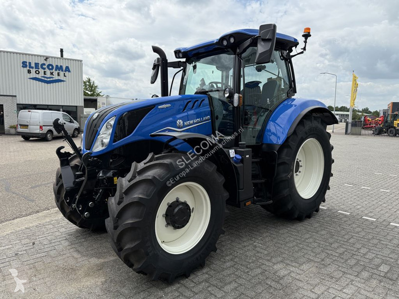 Tractor New Holland T6145 AC STAGE V