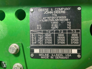 John Deere6R