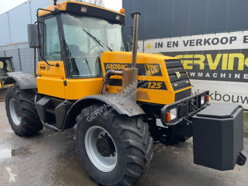 Tractor JCB
