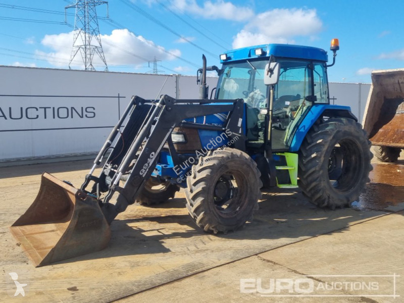 Tracteur agricole CX85
