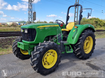 Tracteur agricole