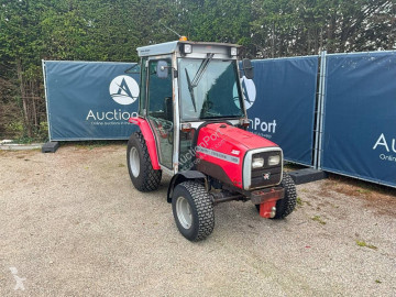 Tracteur agricole Massey Ferguson 1230