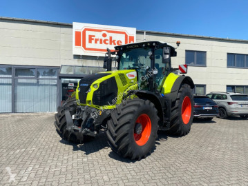 Trattore Claas
