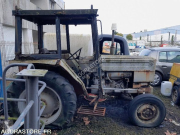 Tractor Renault 421