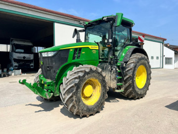 Tractor John Deere