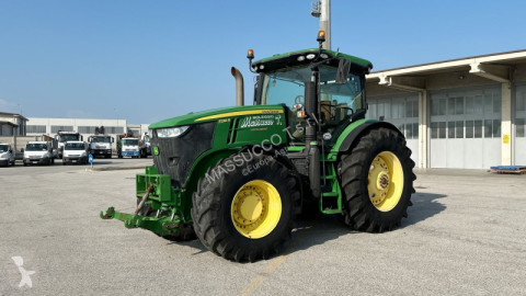 Tracteur agricole John Deere 7R 7230R