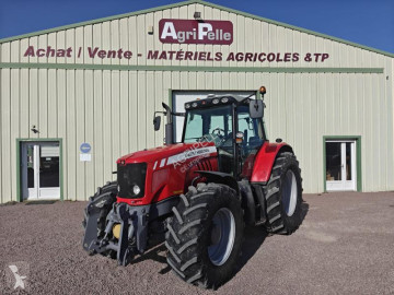 Tracteur agricole Massey Ferguson