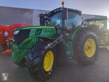 Tracteur agricole John Deere