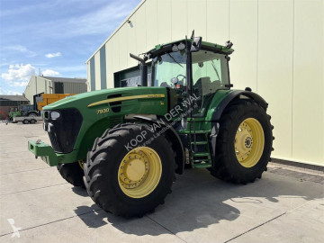 John Deere tractor