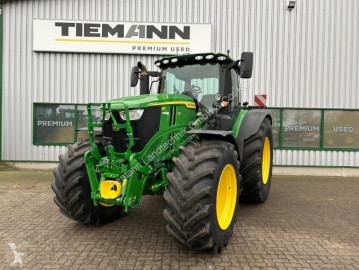 Tracteur agricole John Deere