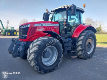 Lantbrukstraktor Massey Ferguson