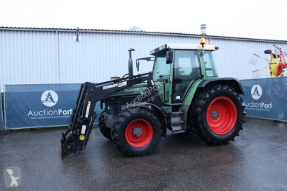 Modellino trattore FENDT VARIO 726 SCALA 1:32 modellismo statico