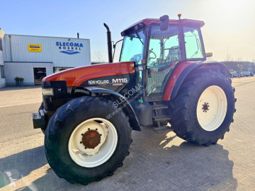 Lantbrukstraktor New Holland