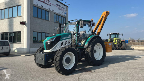 Tracteur agricole Arbos P5130 4X4