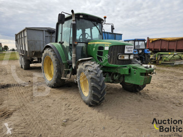 Tracteur agricole John Deere 6430