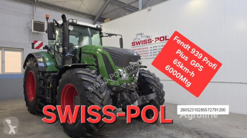 Fendt tractor
