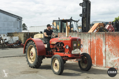 Tracteur agricole David Brown 950 IMPLEMATIC VERY NICE CONDITION
