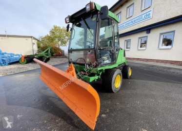 John Deere 1505 SCHNEESCHILD + MULCHER