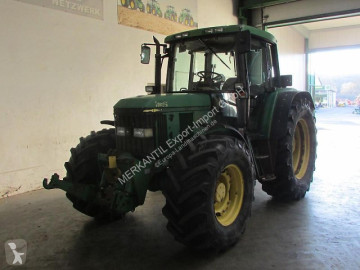 Tracteur agricole John Deere 6310