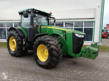 John Deere6R