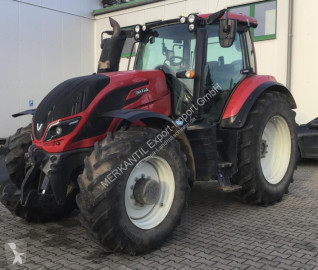 Valtra T234 tractor