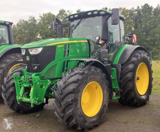 John Deere6R