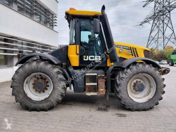 JCB Fastrac 3230 tractor