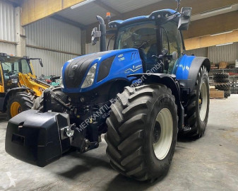 Lantbrukstraktor New Holland