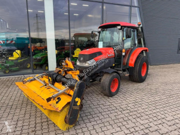 Lantbrukstraktor Kubota 5740
