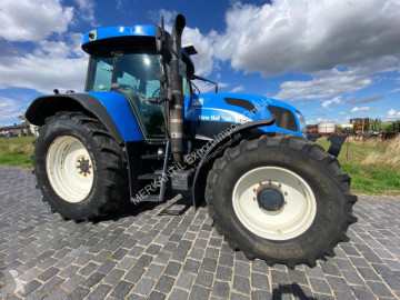 Traktor New Holland