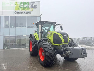Claas tractor