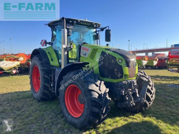 Claas tractor