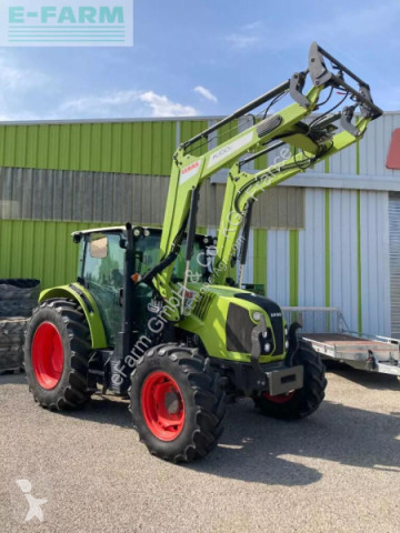 Lantbrukstraktor Claas