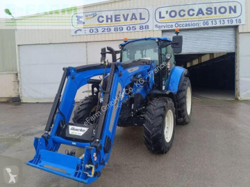 Tracteur agricole New Holland