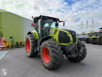 Tracteur agricole Claas